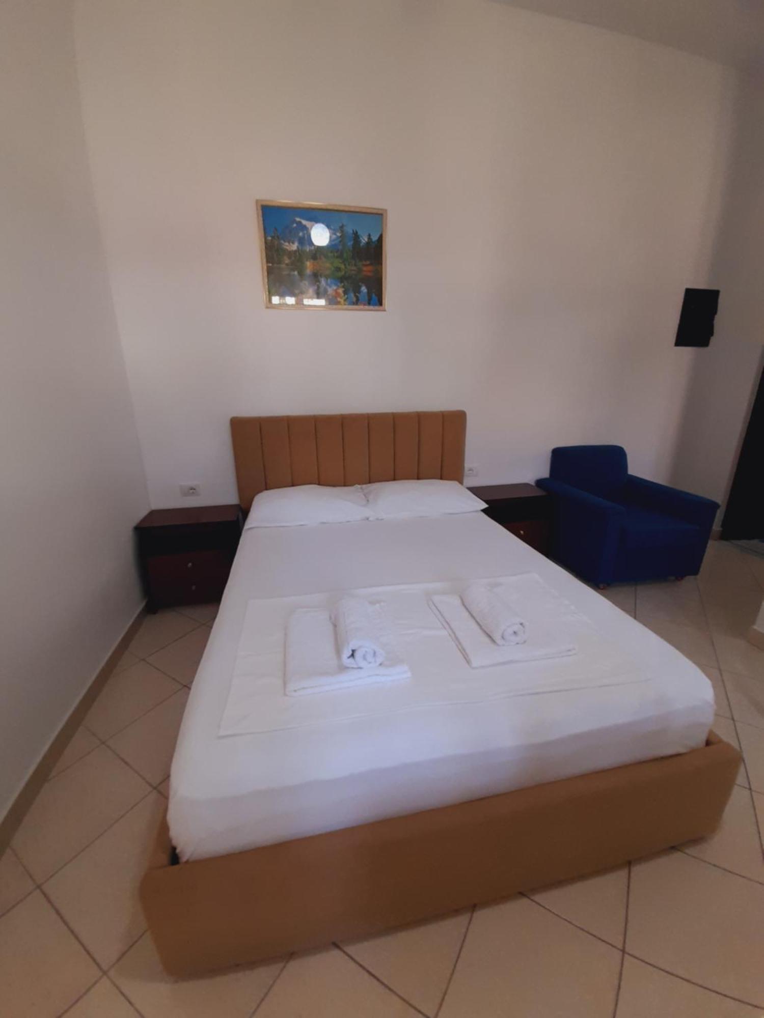 Vila F&M Εξαμίλιο Εξωτερικό φωτογραφία